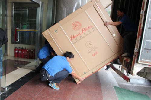 浔阳钢琴贵重工艺品无忧运